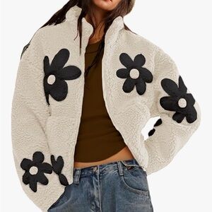 Cozy Floral Sherpa Jacket - Cream with Black Flowers
